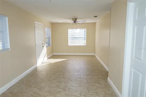 2500 Carver Avenue Orlando FL 32810