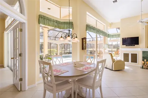 6586 Taeda Drive Sarasota FL 34241
