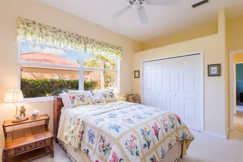 6586 Taeda Drive Sarasota FL 34241