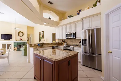 6586 Taeda Drive Sarasota FL 34241
