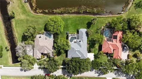 6586 Taeda Drive Sarasota FL 34241
