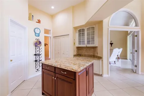 6586 Taeda Drive Sarasota FL 34241