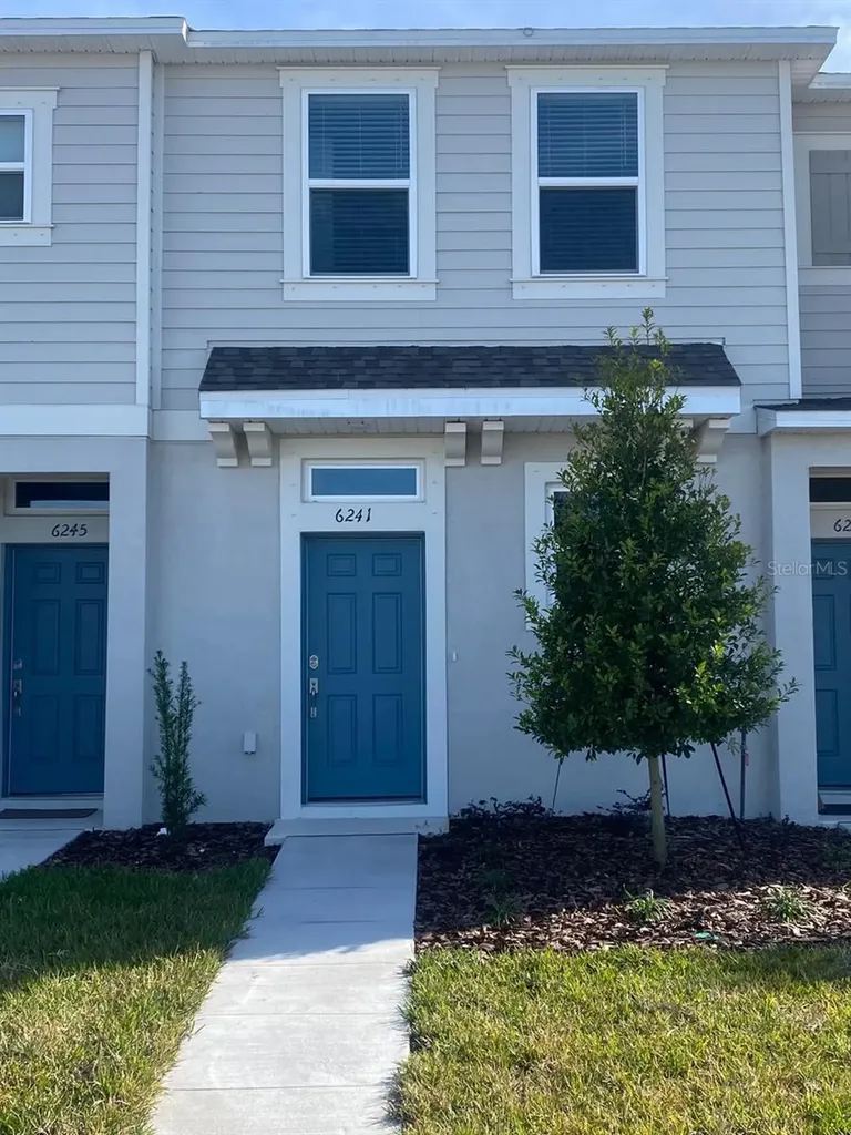 6241 Whetstone Court Palmetto FL 34221