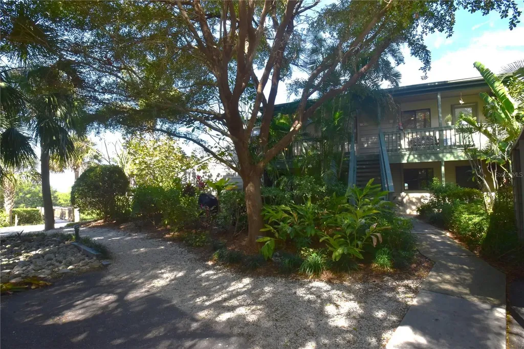 1601 Bayhouse Point Drive Sarasota FL 34231