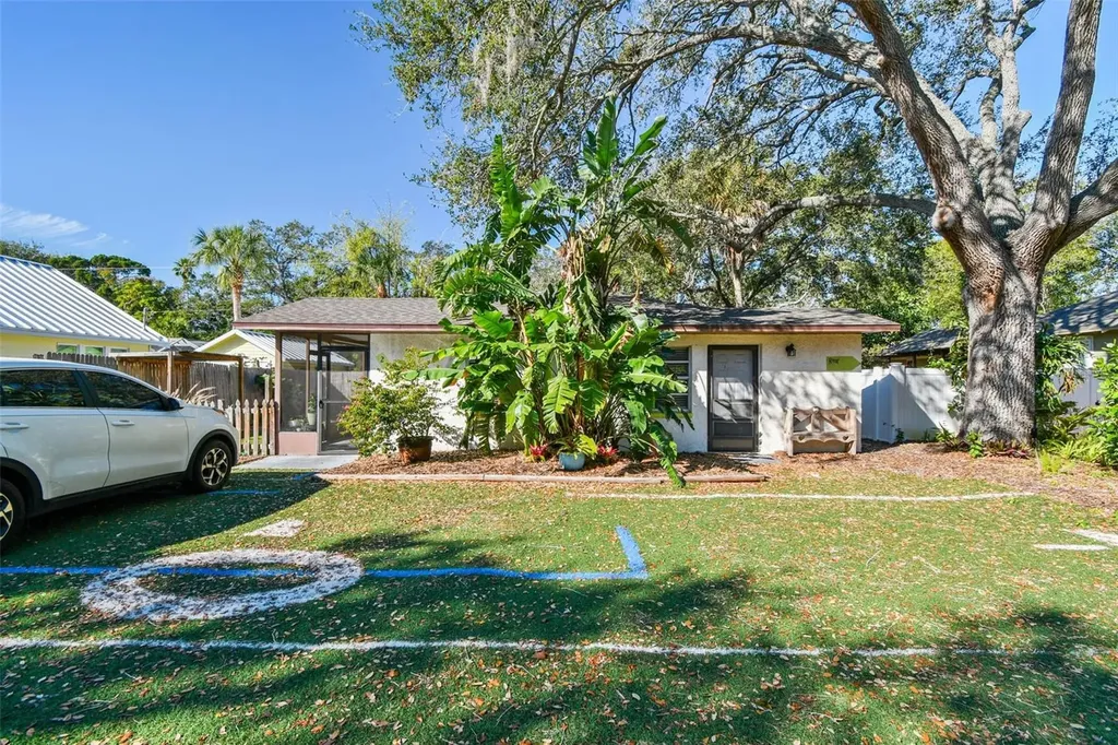 2719 Beach Boulevard S Gulfport FL 33707