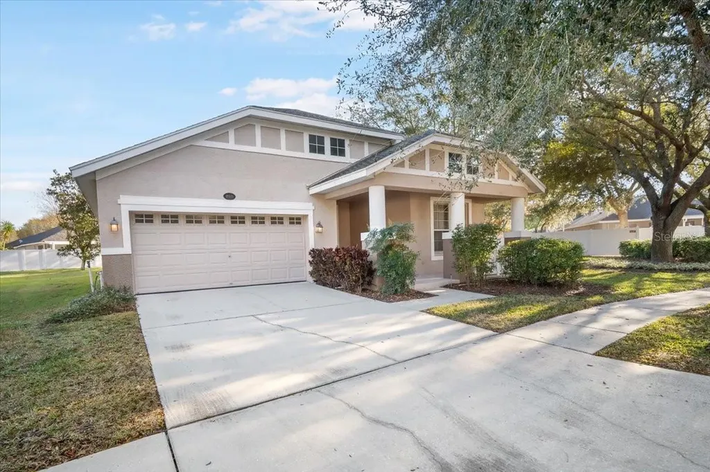 18031 Lake Reflections Boulevard Lutz FL 33558