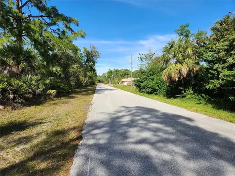 18319 Elgin Avenue Port Charlotte FL 33948