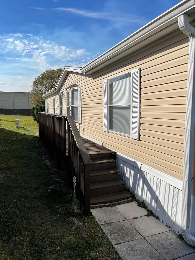 50989 Highway 27 Davenport FL 33897