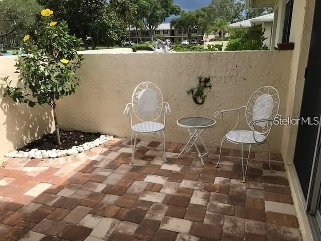 6892 W Country Club Lane Sarasota FL 34243