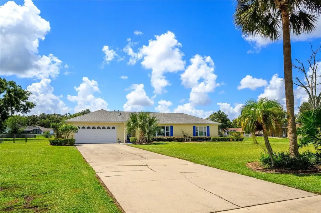 7766 Lake Andrea Circle Mount Dora FL 32757