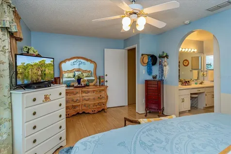 7766 Lake Andrea Circle Mount Dora FL 32757