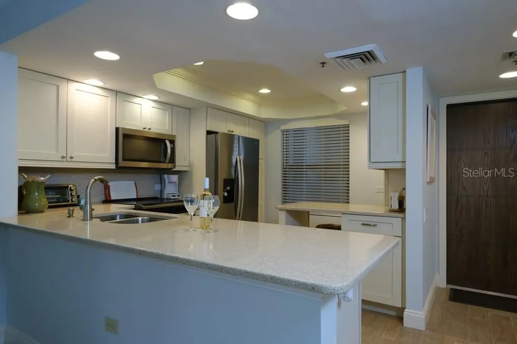 2105 Gulf Of Mexico Drive Longboat Key FL 34228