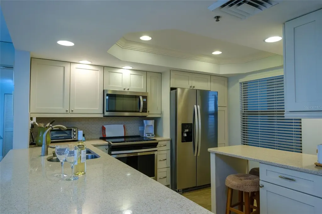 2105 Gulf Of Mexico Drive Longboat Key FL 34228