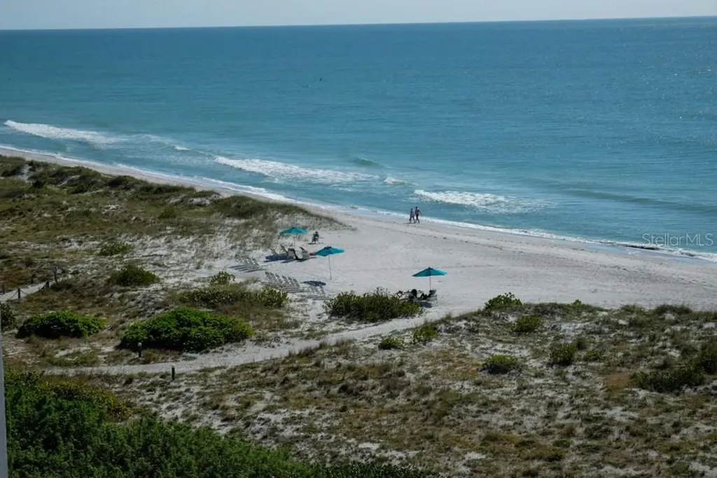 2105 Gulf Of Mexico Drive Longboat Key FL 34228