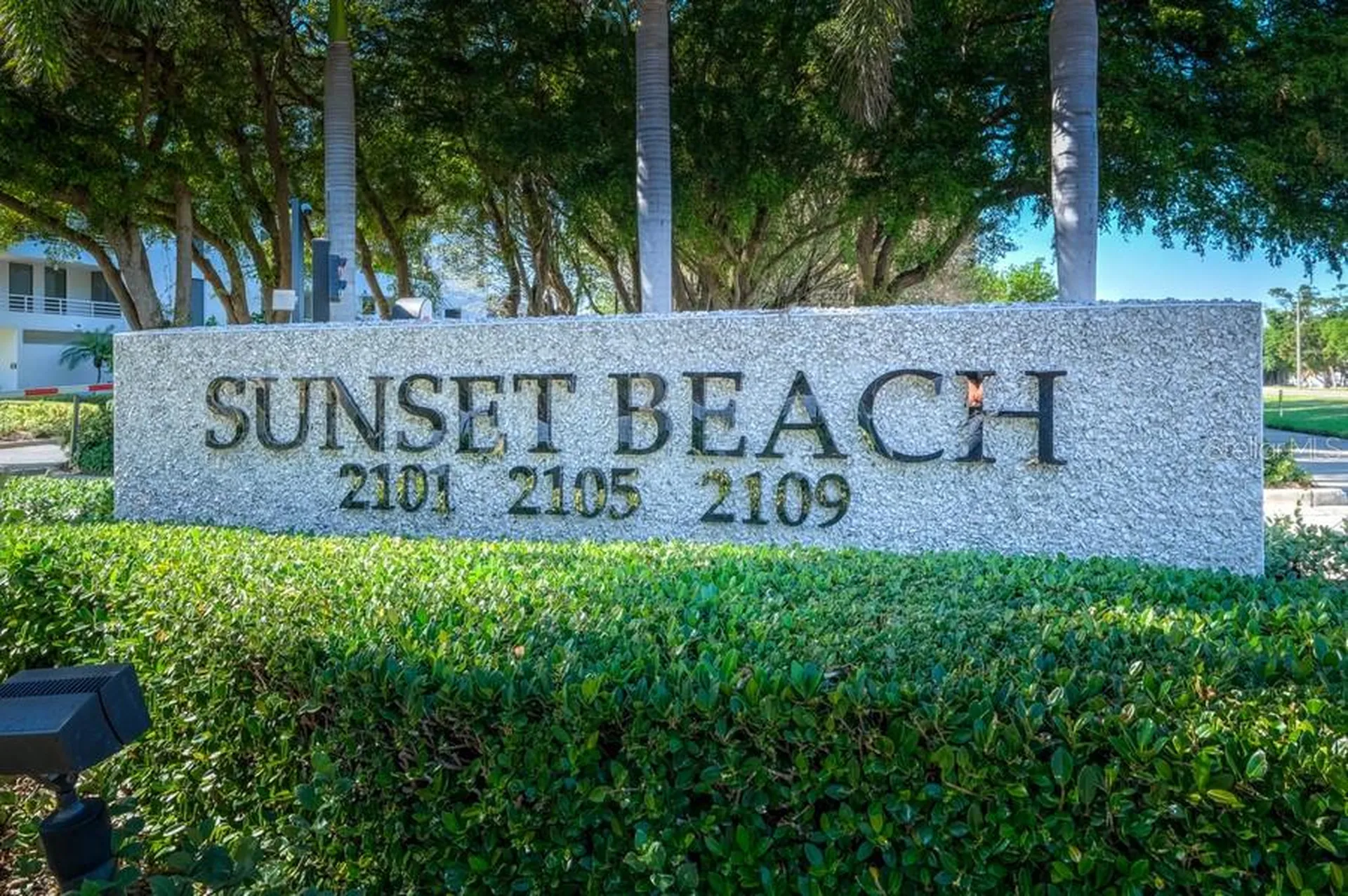 2105 Gulf Of Mexico Drive Longboat Key FL 34228