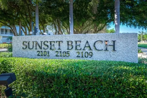 2105 Gulf Of Mexico Drive Longboat Key FL 34228