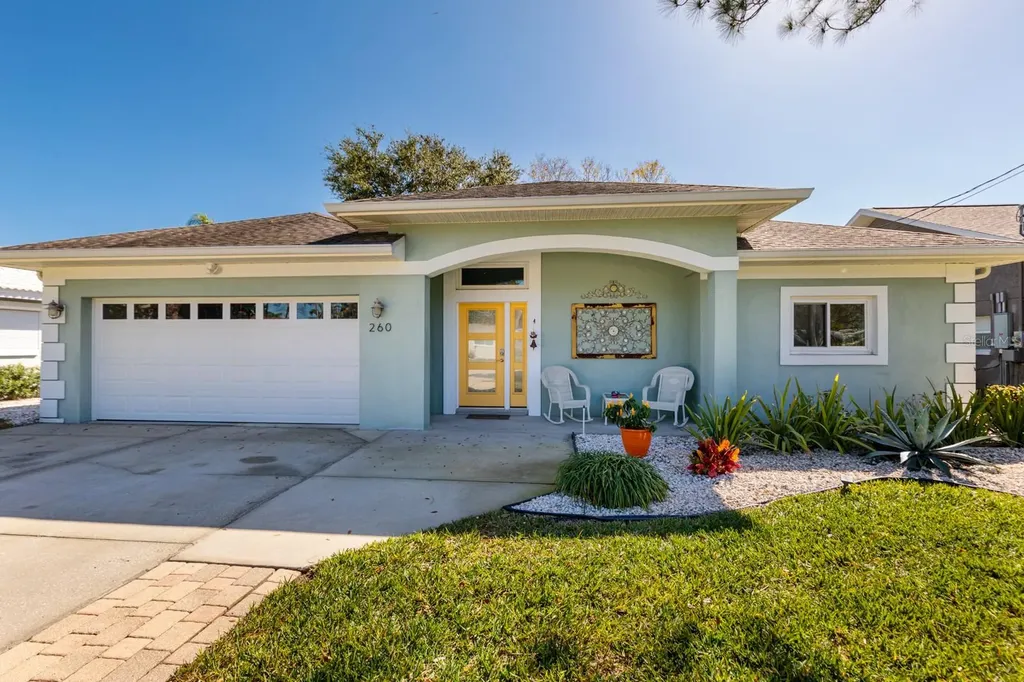260 Sunlit Cove Drive NE St Petersburg FL 33702