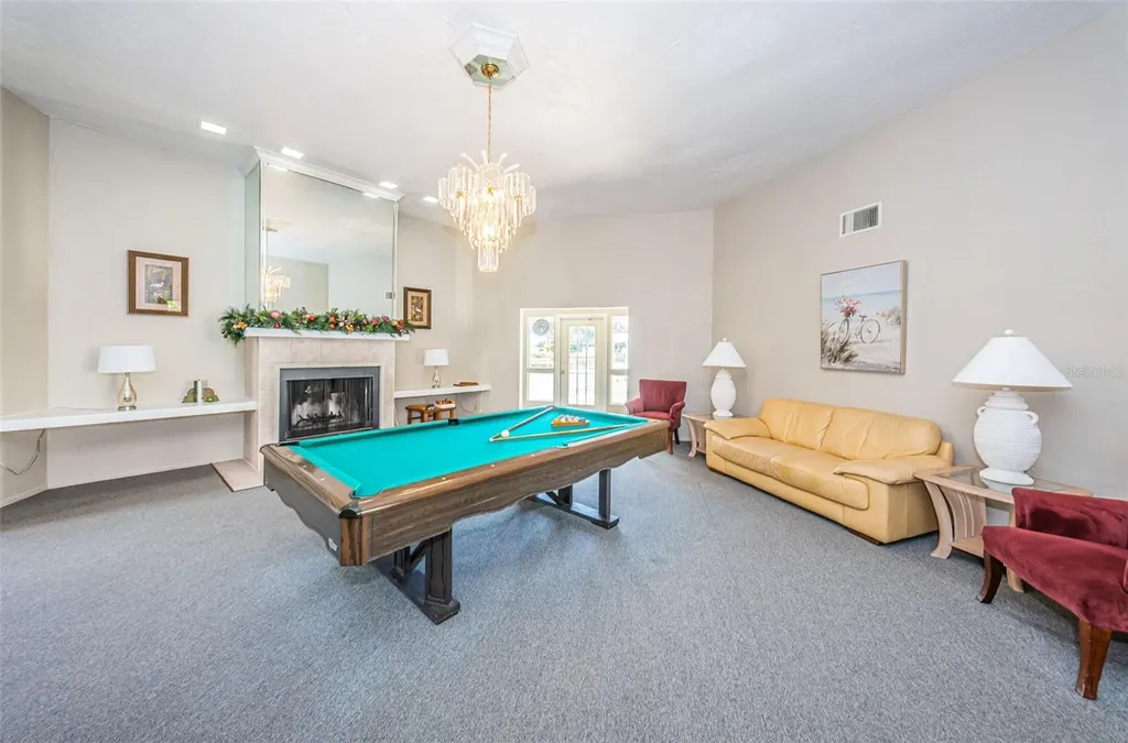 101 Mariner Drive Tarpon Springs FL 34689