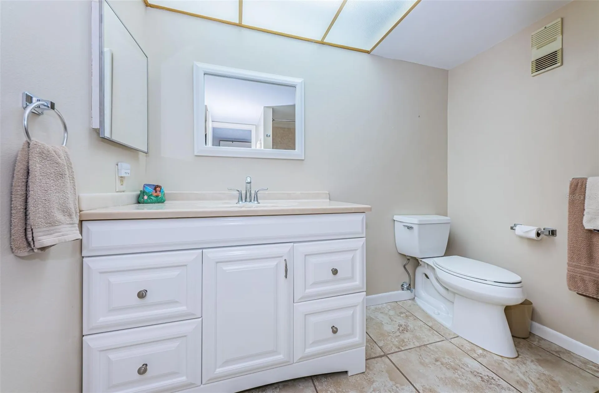 101 Mariner Drive Tarpon Springs FL 34689