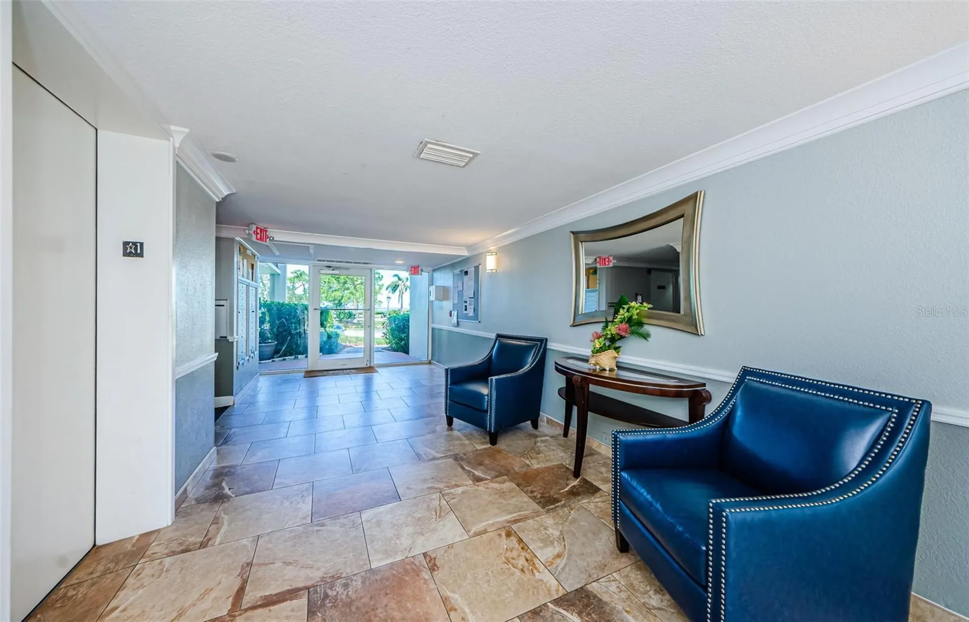101 Mariner Drive Tarpon Springs FL 34689