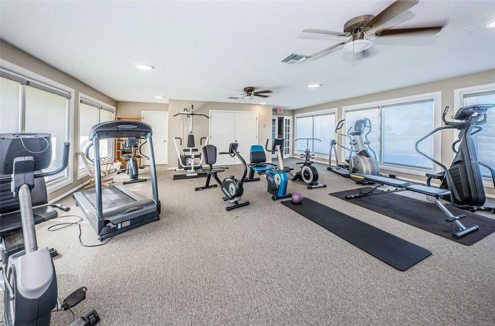 101 Mariner Drive Tarpon Springs FL 34689