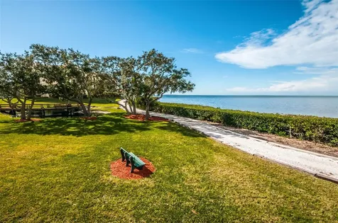 101 Mariner Drive Tarpon Springs FL 34689