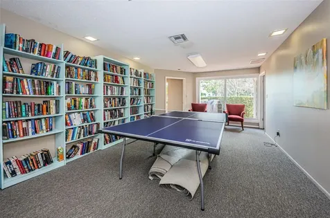 101 Mariner Drive Tarpon Springs FL 34689
