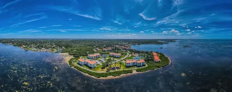 101 Mariner Drive Tarpon Springs FL 34689