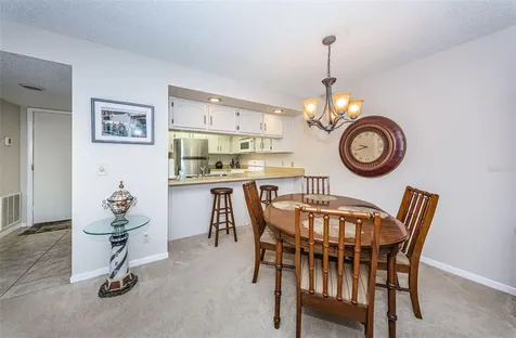 101 Mariner Drive Tarpon Springs FL 34689
