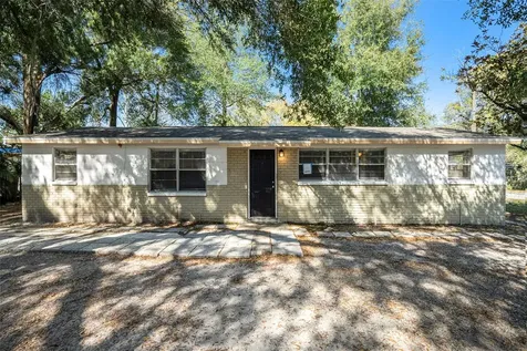 9608 N 11th Street Tampa FL 33612