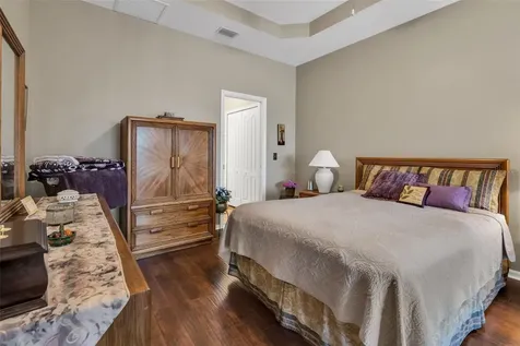 8612 Snowy Owl Way Tampa FL 33647