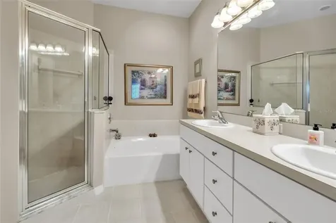 8612 Snowy Owl Way Tampa FL 33647