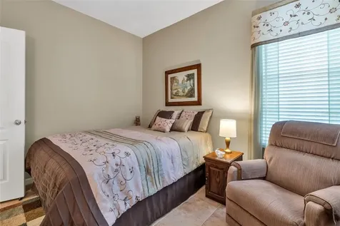 8612 Snowy Owl Way Tampa FL 33647