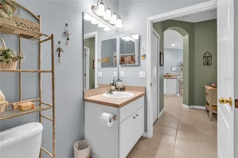 8612 Snowy Owl Way Tampa FL 33647
