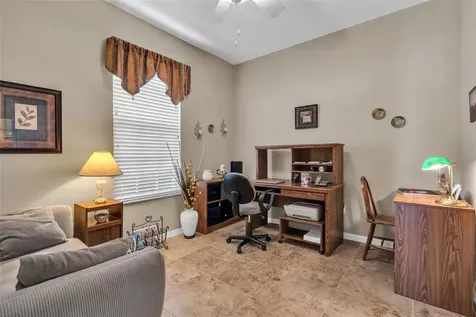 8612 Snowy Owl Way Tampa FL 33647