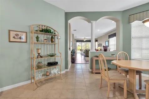 8612 Snowy Owl Way Tampa FL 33647