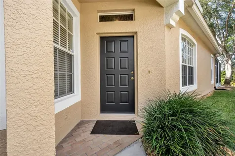 8612 Snowy Owl Way Tampa FL 33647