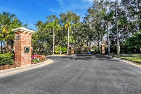8612 Snowy Owl Way Tampa FL 33647