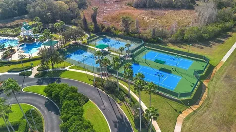 8612 Snowy Owl Way Tampa FL 33647