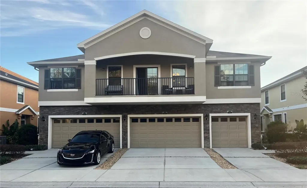 16611 Kingletside Court Lithia FL 33547