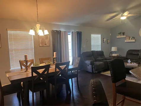 16611 Kingletside Court Lithia FL 33547