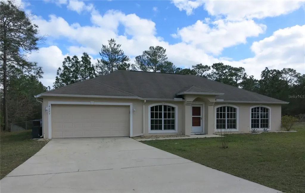 8693 N Iberian Drive Citrus Springs FL 34433
