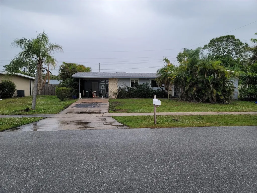 4362 Wesley Lane North Port FL 34287