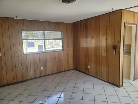 4362 Wesley Lane North Port FL 34287