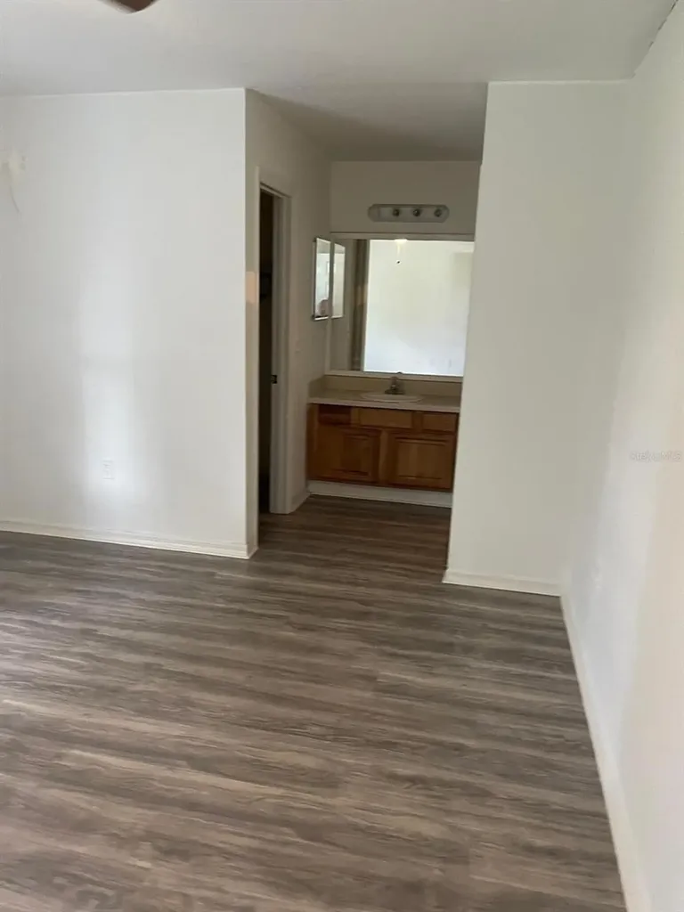 407 NW 8th Street Mulberry FL 33860
