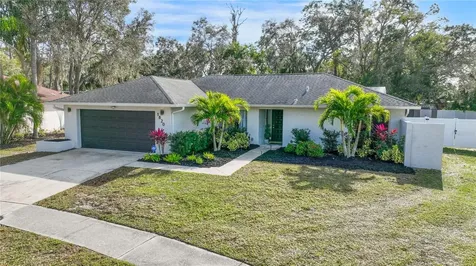 1820 Woodhaven Circle Sarasota FL 34232