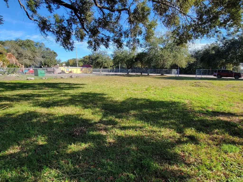 770 S Ivey Lane Orlando FL 32811