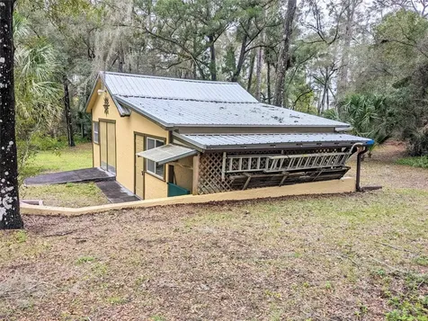 1879 Forest Drive Inverness FL 34453