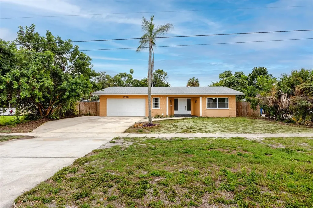 1750 62nd Avenue S St Petersburg FL 33712