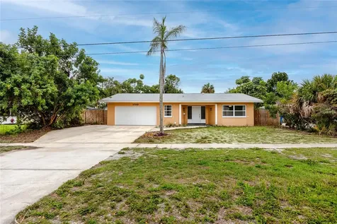 1750 62nd Avenue S St Petersburg FL 33712